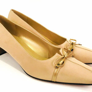 Stuart Weitzman Women Bow Pumps Classic Sz 8.5M